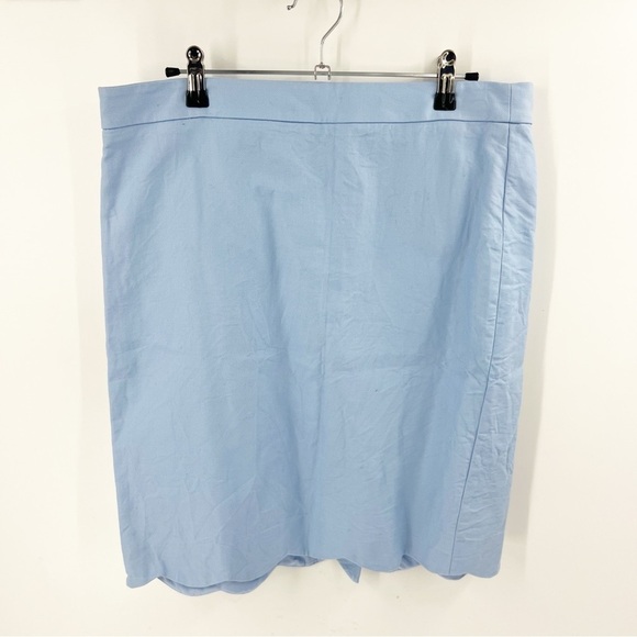 ✅ J. BY J. Crew Factory LIGHT Blue Scalloped Skirt SIZE 10 - Picture 1 of 4